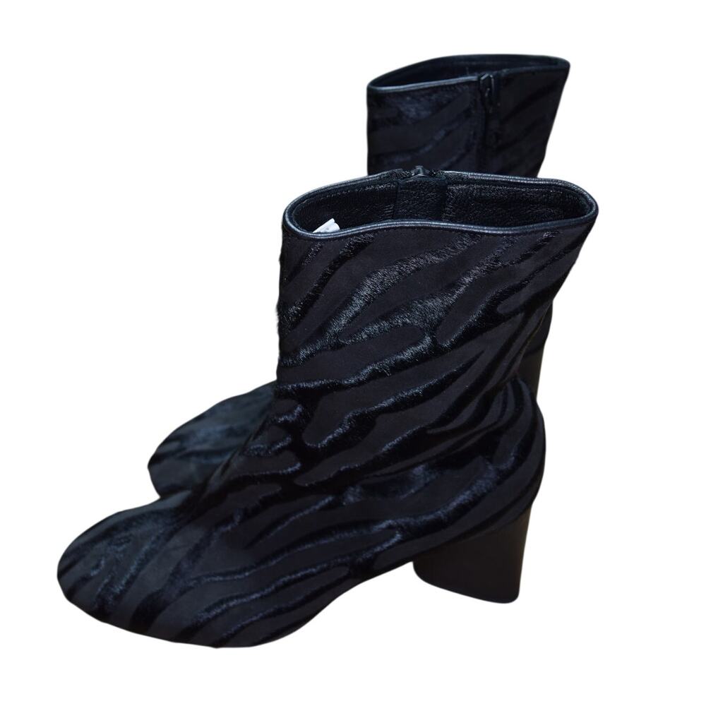 rag & bone New York Zebra Calf Hair Ankle Boots Size 7.5 Black - Picture 2 of 3